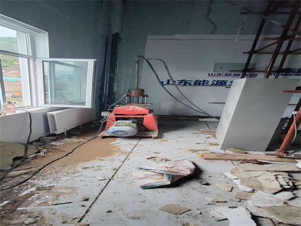 石楼地基基础下沉墙体裂缝加固注浆顶升施工