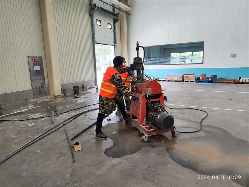 石楼厂房地面下沉塌陷注浆加固施工